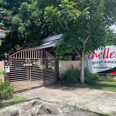 Chelle'S Guesthouse And Backpackers シキホール エクステリア 写真