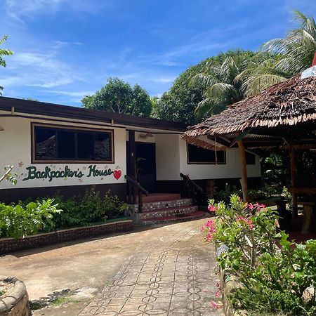 Chelle'S Guesthouse And Backpackers シキホール エクステリア 写真