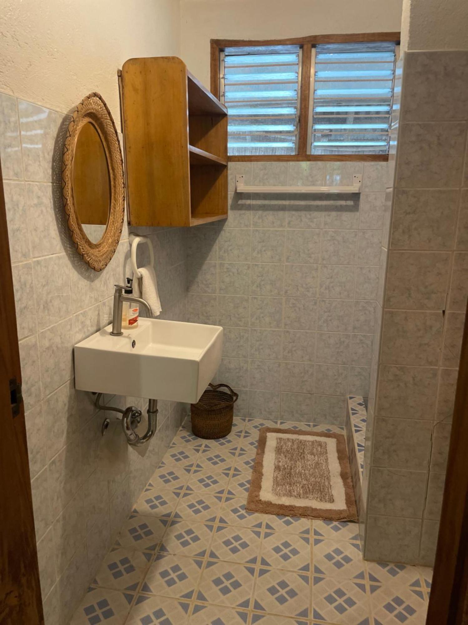 Chelle'S Guesthouse And Backpackers シキホール エクステリア 写真