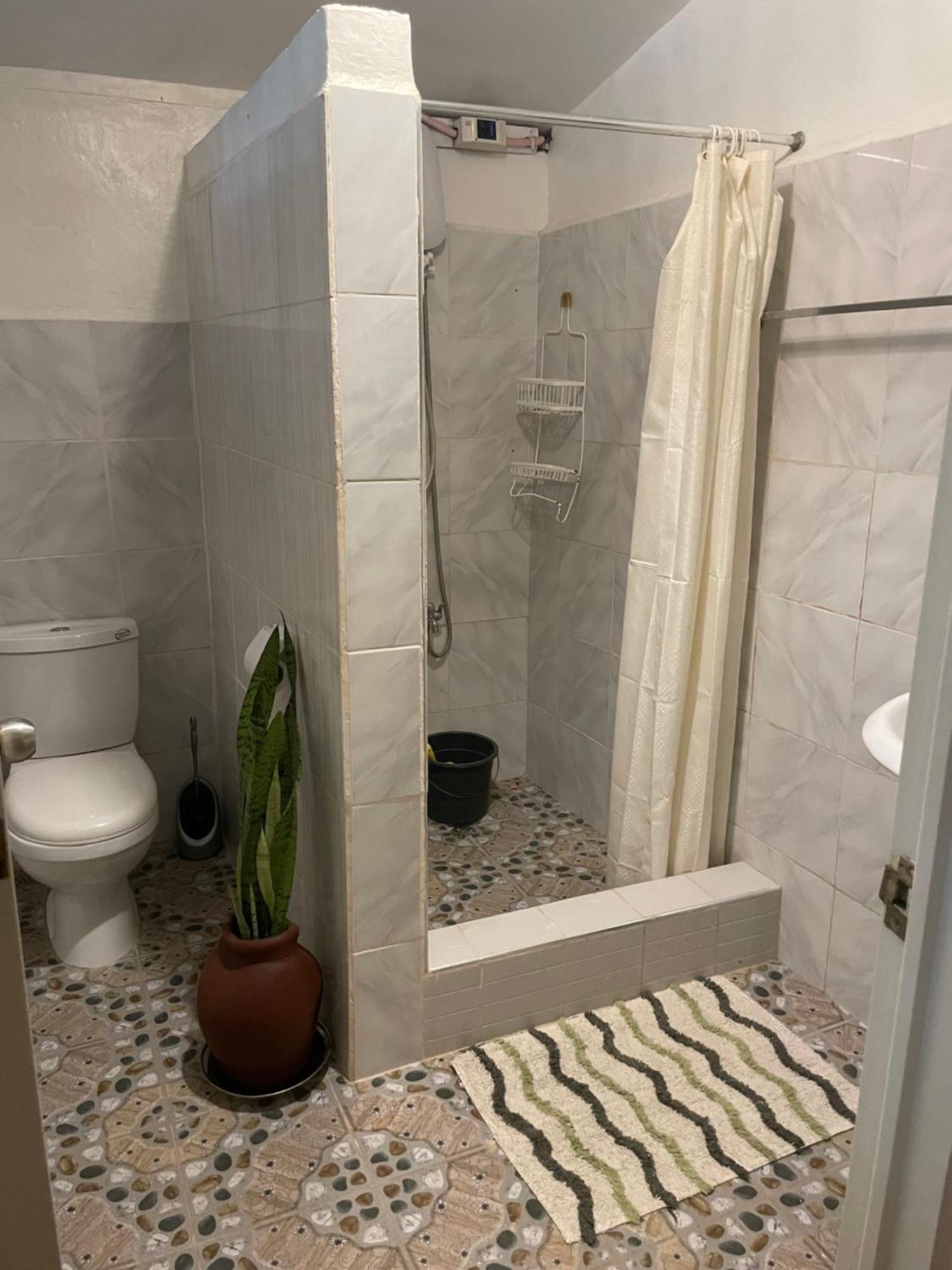 Chelle'S Guesthouse And Backpackers シキホール エクステリア 写真