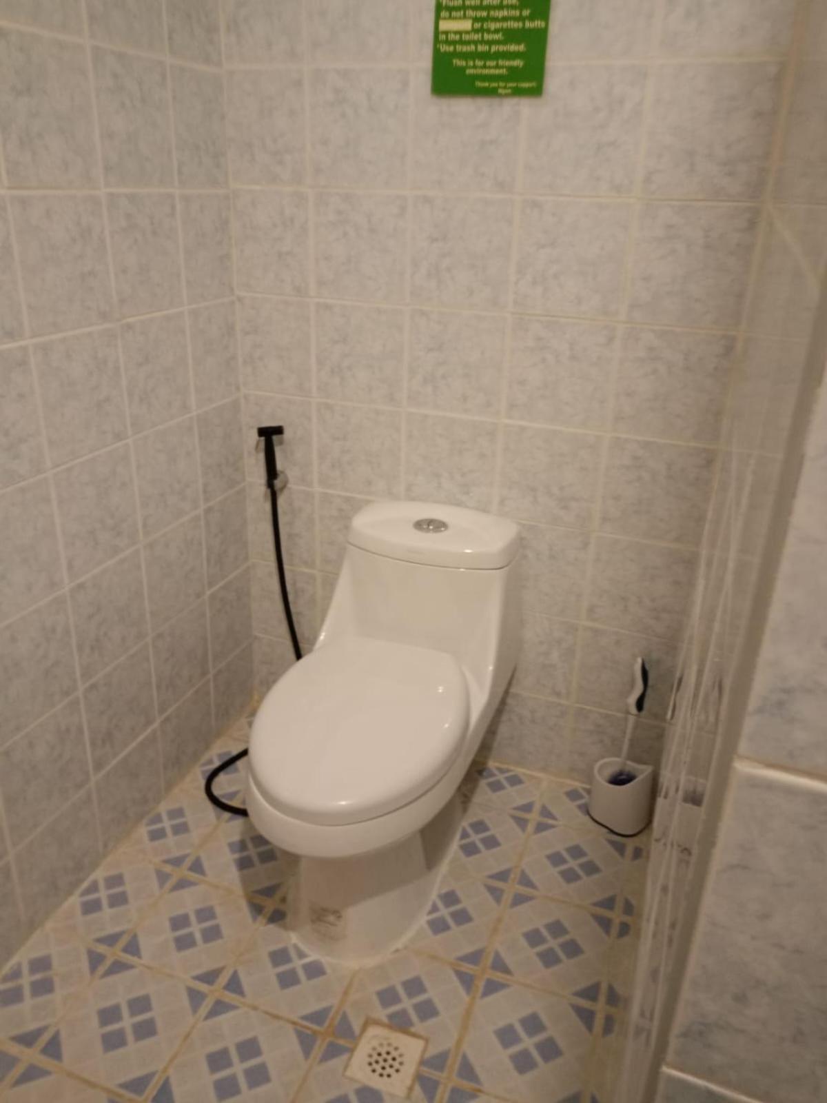 Chelle'S Guesthouse And Backpackers シキホール エクステリア 写真